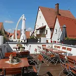 Guest house Weinstube Sinas Brettl 3*