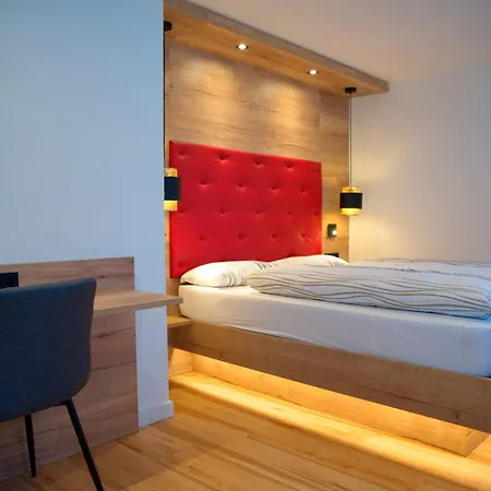 Weinstube Sinas Brettl 3*